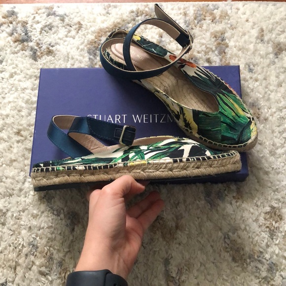 Stuart Weitzman Green Botanic Jacquard Shoe - Picture 3 of 5